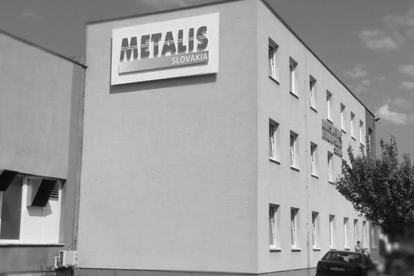 METALIS SLOVAKIA s.r.o. - Referencie - Strojárska a zámočnícka výroba | RAIS Slovakia, s.r.o.